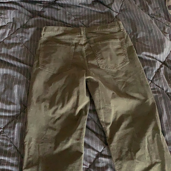 Men’s Traditional Fit Thrifted Olive Green Corduroy Pants - Picture 2 of 4